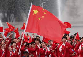 米仰泳中